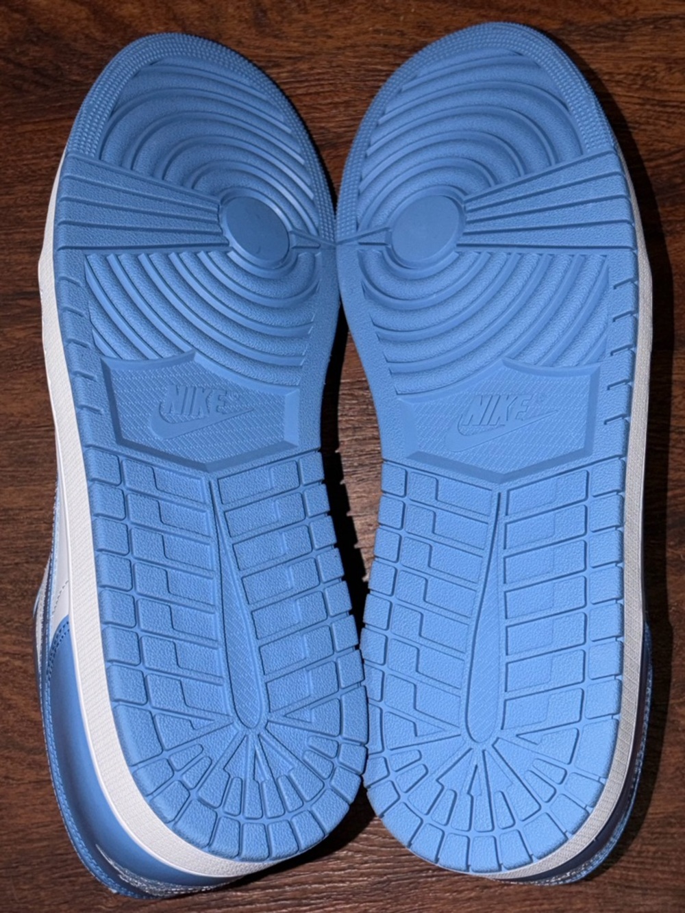Jordan 1 - Picture 15 of 15